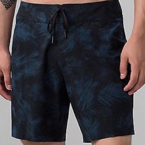 Lululemon Current State Shorts